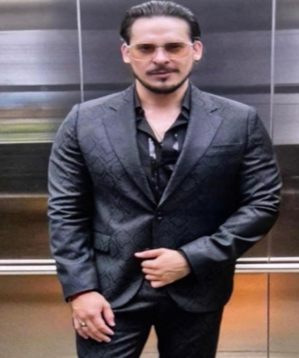 Identifican a Eduardo Ederly González Martínez como presunto asesino de estilista Miguel de la Mora en Polanco, quien tenía orden de restricción en su contra