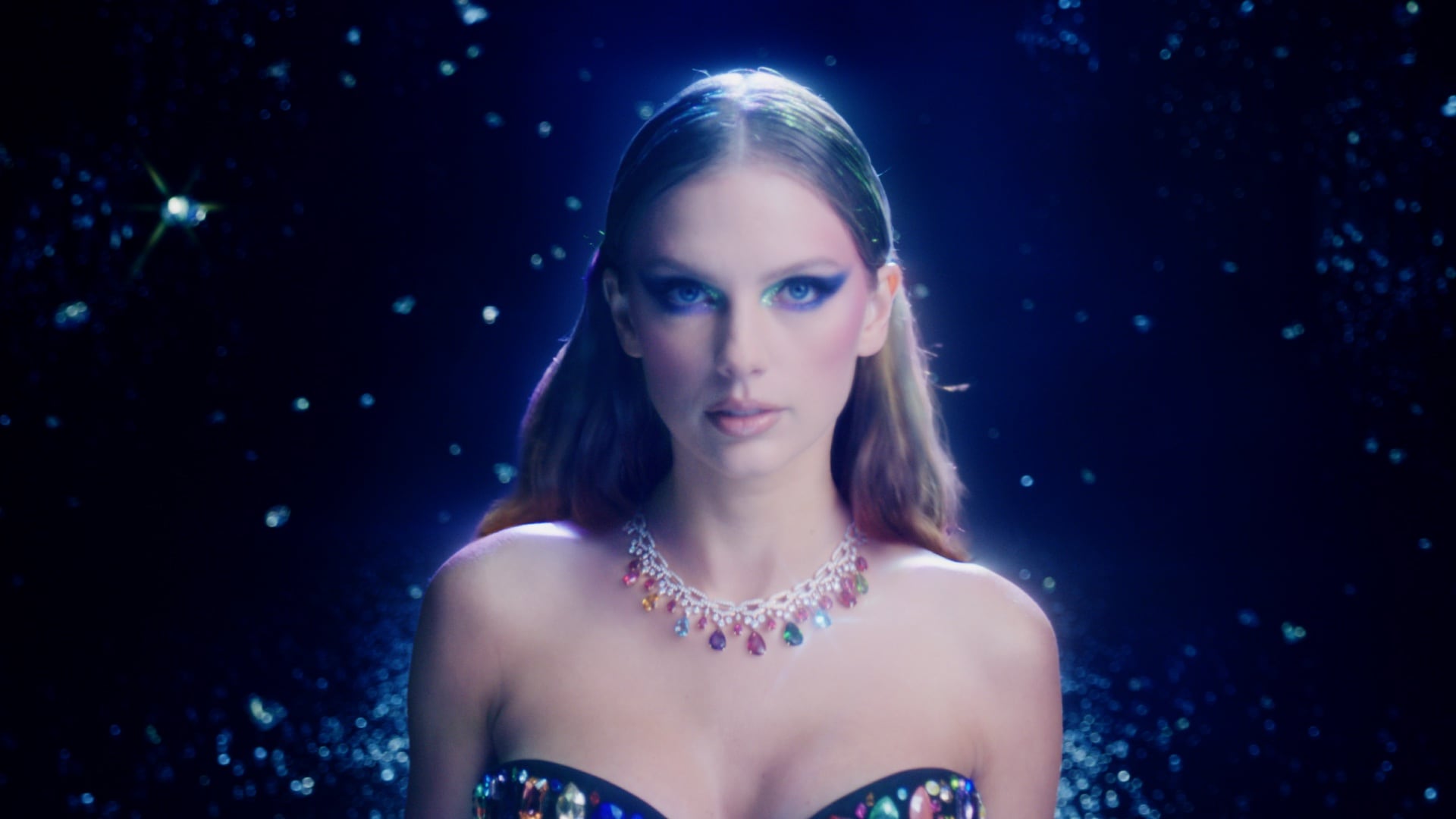 Taylor Swift en el video 'Bejeweled'