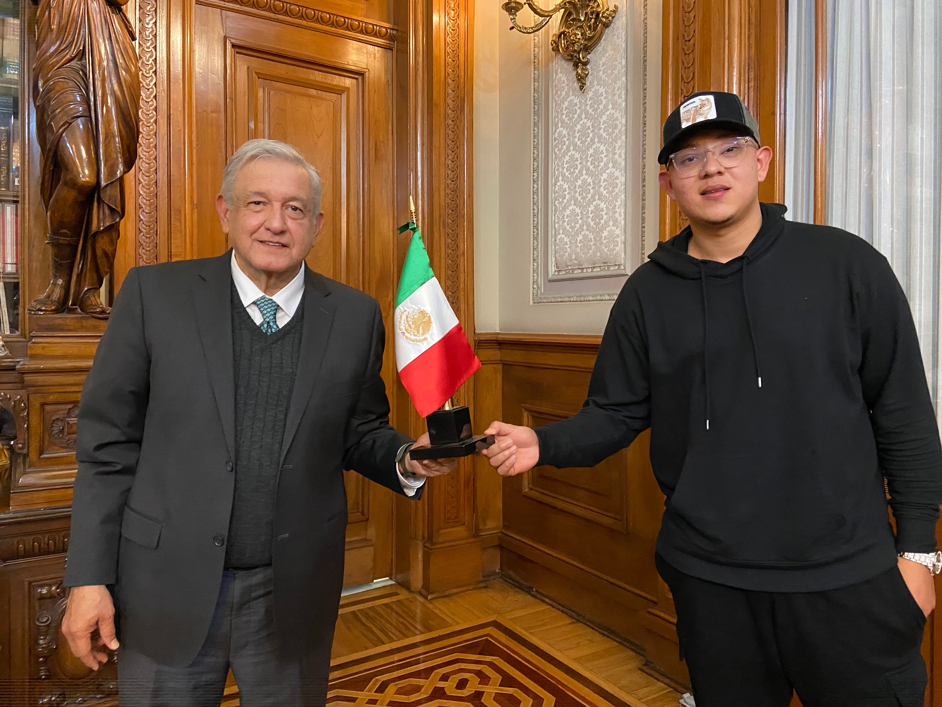 AMLO apuesta victoria de lo Dodgers en Serie Mundial
