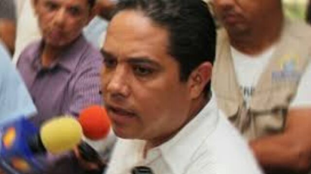 Cualquiera que visite Acapulco no encontrará en ningún lado los famosos “ejes rectores” que marcarían a su gobierno.