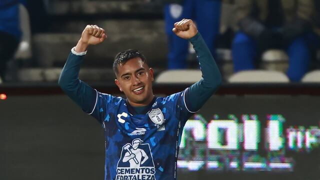Erick Sánchez marcó doblete en el triunfo ante América.