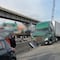 ¿Qué pasó en la autopista México-Puebla hoy 21 de enero? Tractocamión sufre aparatoso accidente cerca de Valle de Chalco Solidaridad
