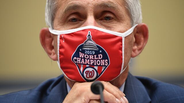 Anthony Fauci. Brote en EU.