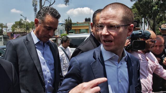 Ricardo Anaya. Supuestas propiedades.