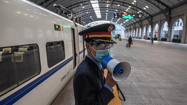 Los trenes vuelven a dar servicio en Wuhan, epicentro de la pandemia