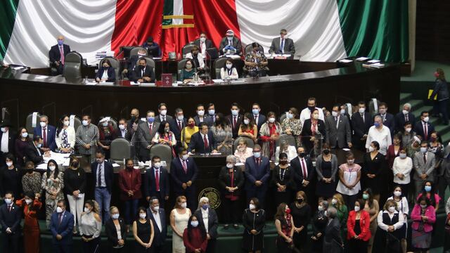 Diputados de Morena contra las "fake news"