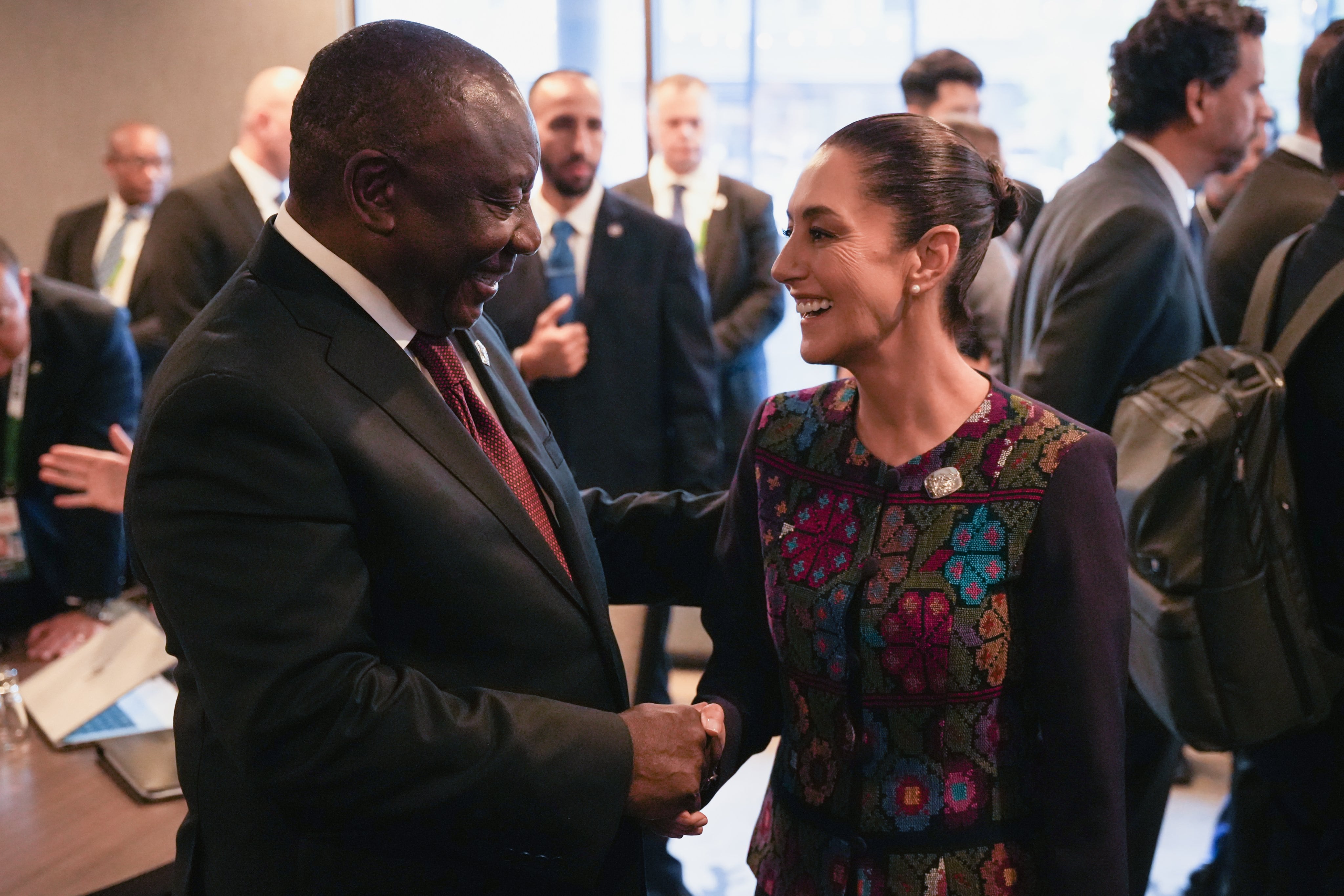 Claudia Sheinbaum en la Cumbre del G7 en Canadá hoy 17 de junio
