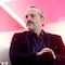 Miguel Bosé pide a periodistas que se quiten el cubrebocas: “Parece que tengo a asaltadores delante de mí”