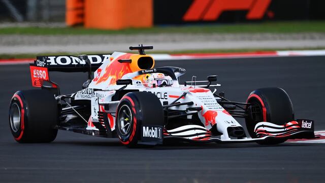 Red Bull RB16B, homenaje Honda 2021