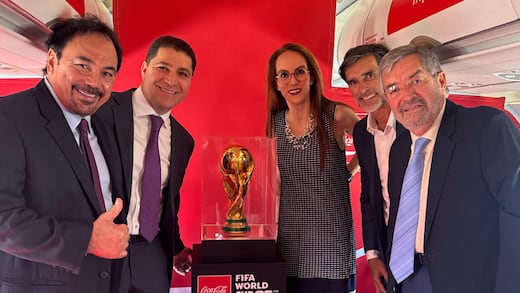 La Copa del Mundo llega a México y recorrerá 10 ciudades
