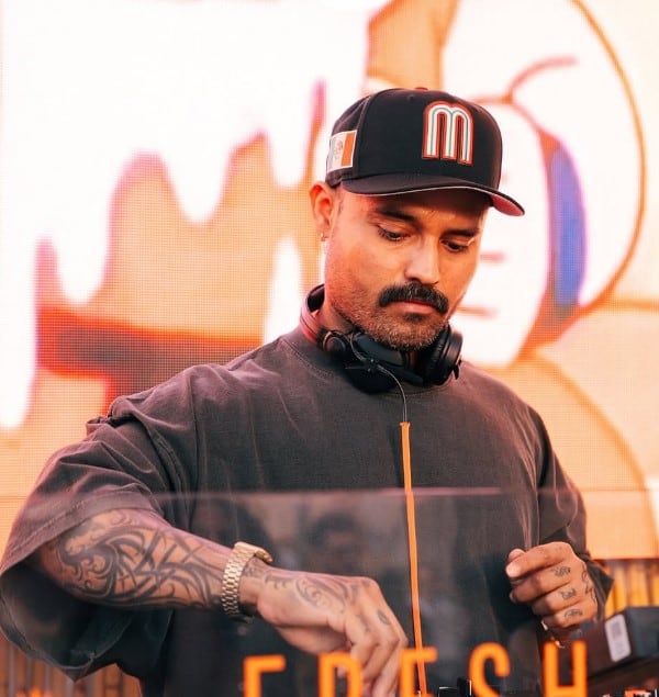 Dmitri Saidi, DJ de Sonora