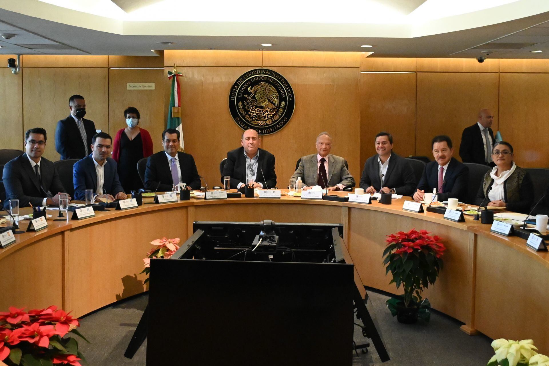 Alejandro Gertz Manero, fiscal general de la República, se reunió esta mañana con la Junta de Coordinación Política de la Cámara de Diputados.