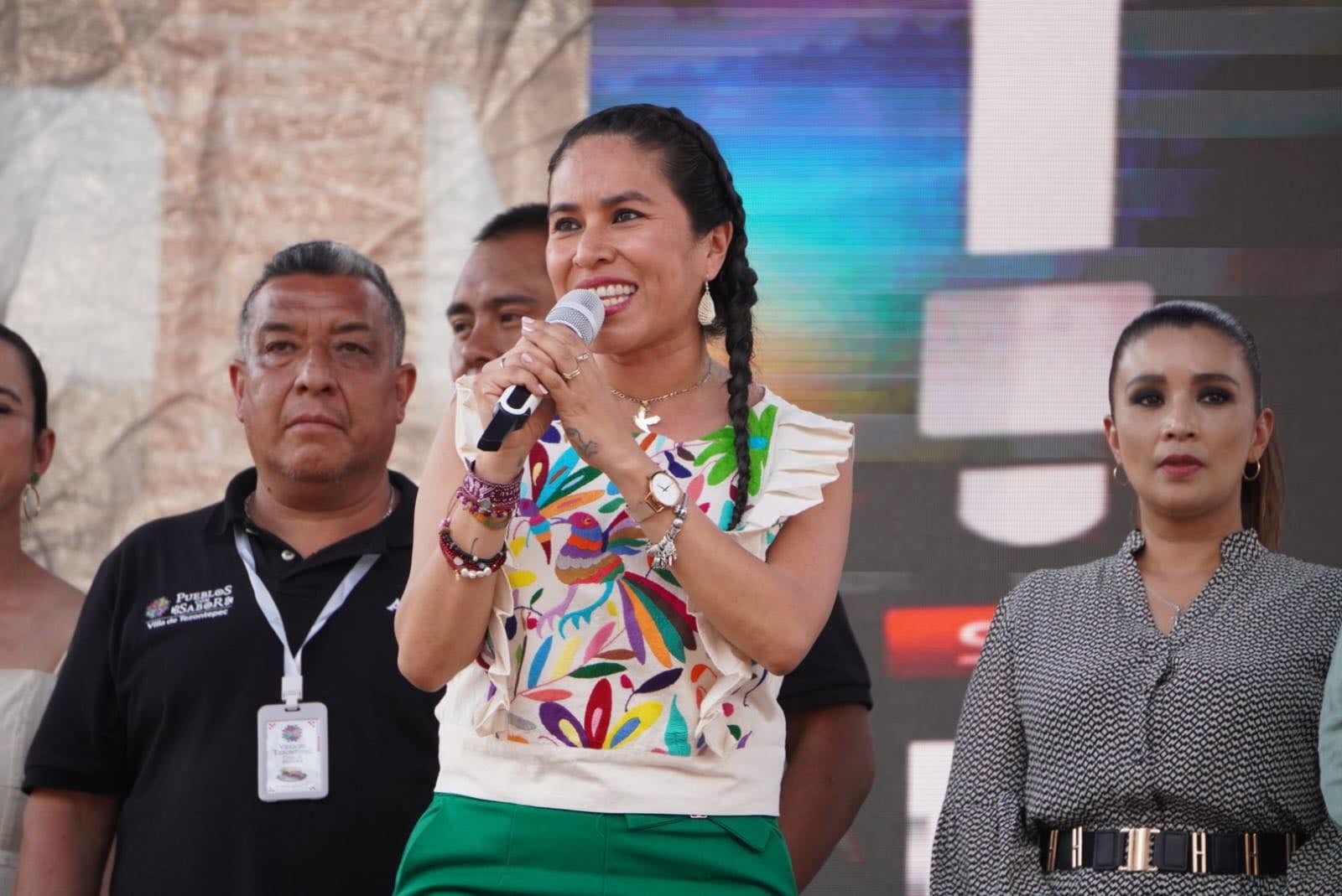 Simey Olvera, senadora de Morena