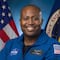 ¿Quién es Andre Douglas? Ingeniero americano y miembro de la tripulación Artemis III