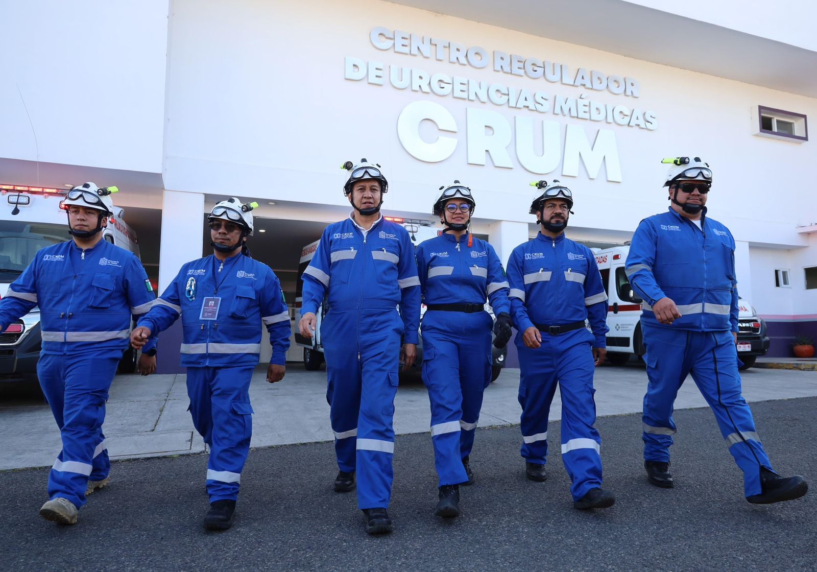 Cuatro ambulancias de CRUM salieron a Hidalgo para atender a las personas afectadas
