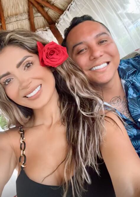 Kimberly Flores y Edwin Luna