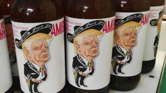 El 'amigou' Trump en una cerveza
