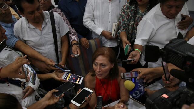 Tatiana Clouthier sobre ataque en colegio de Torreón. Urge atender educación en casa y escuela