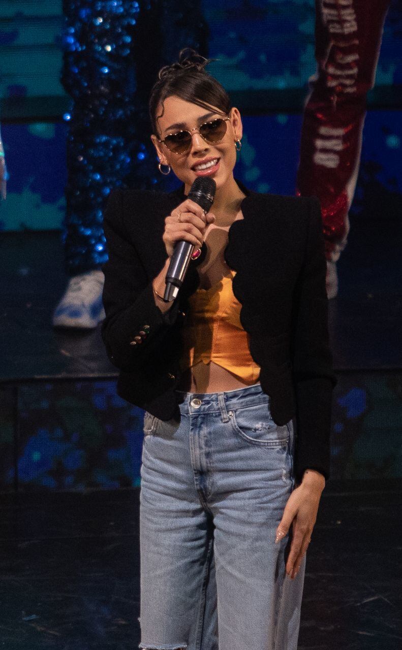 Danna Paola, cantante.