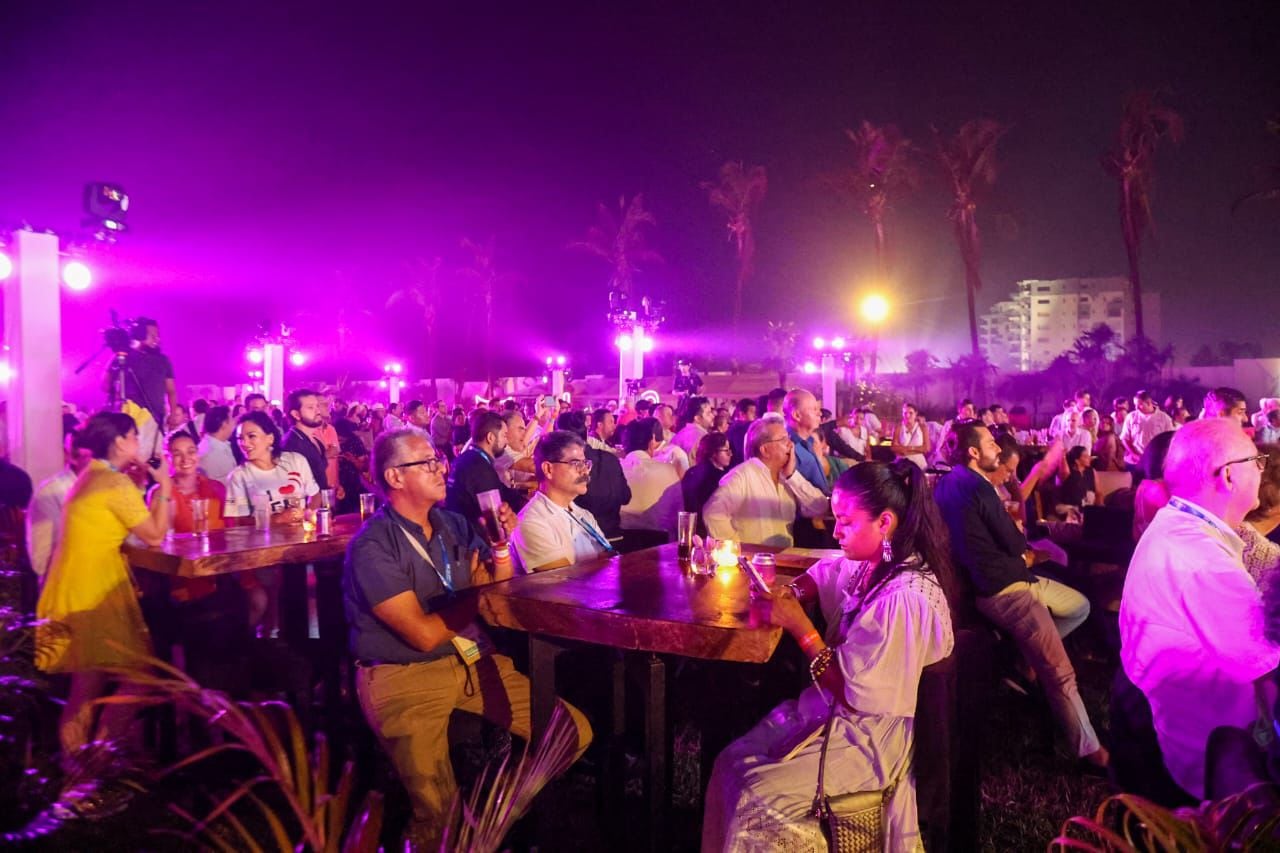 Entregan estafeta del Tianguis Turístico a Baja California