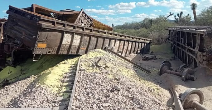 Se descarrila tren en San Luis Potosí