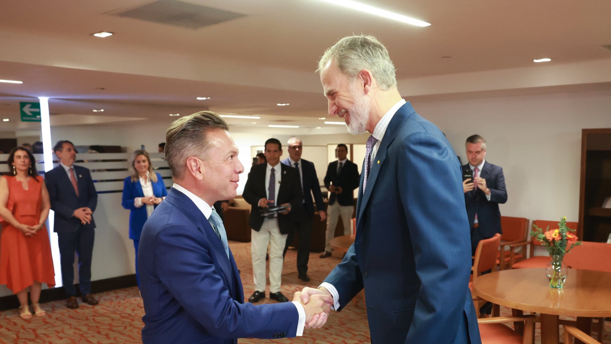 Pablo Lemus se reúne con el rey Felipe VI antes del Uruguay vs España