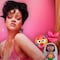 La sexy foto de Rihanna en lencería para su nueva colección de novias con Fenty