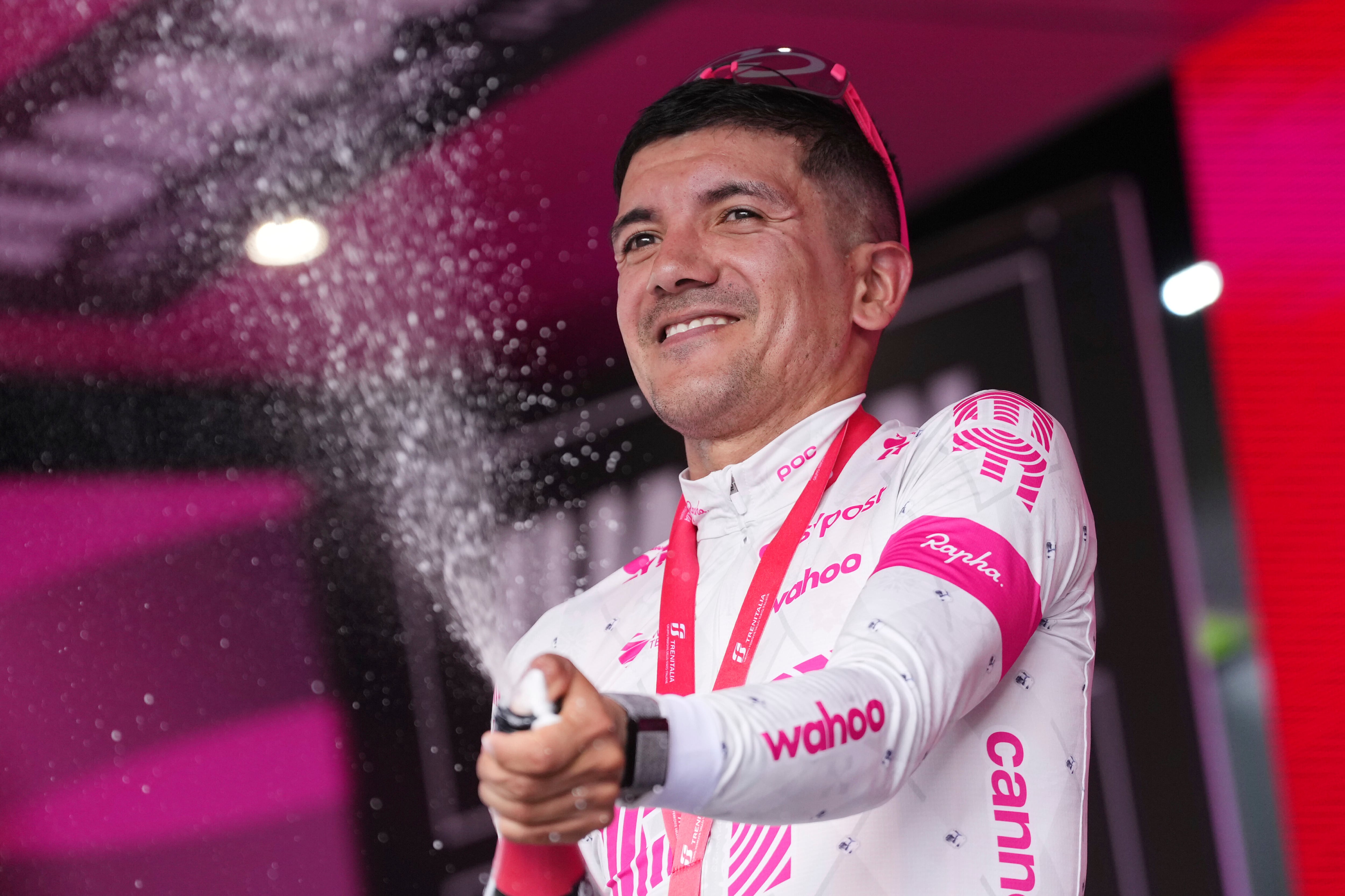 Richard Carapaz en el Giro de Italia 2025.