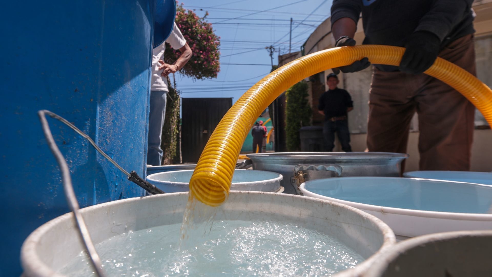 Operación Caudal: CDMX detecta huachicol de agua en tomas menores