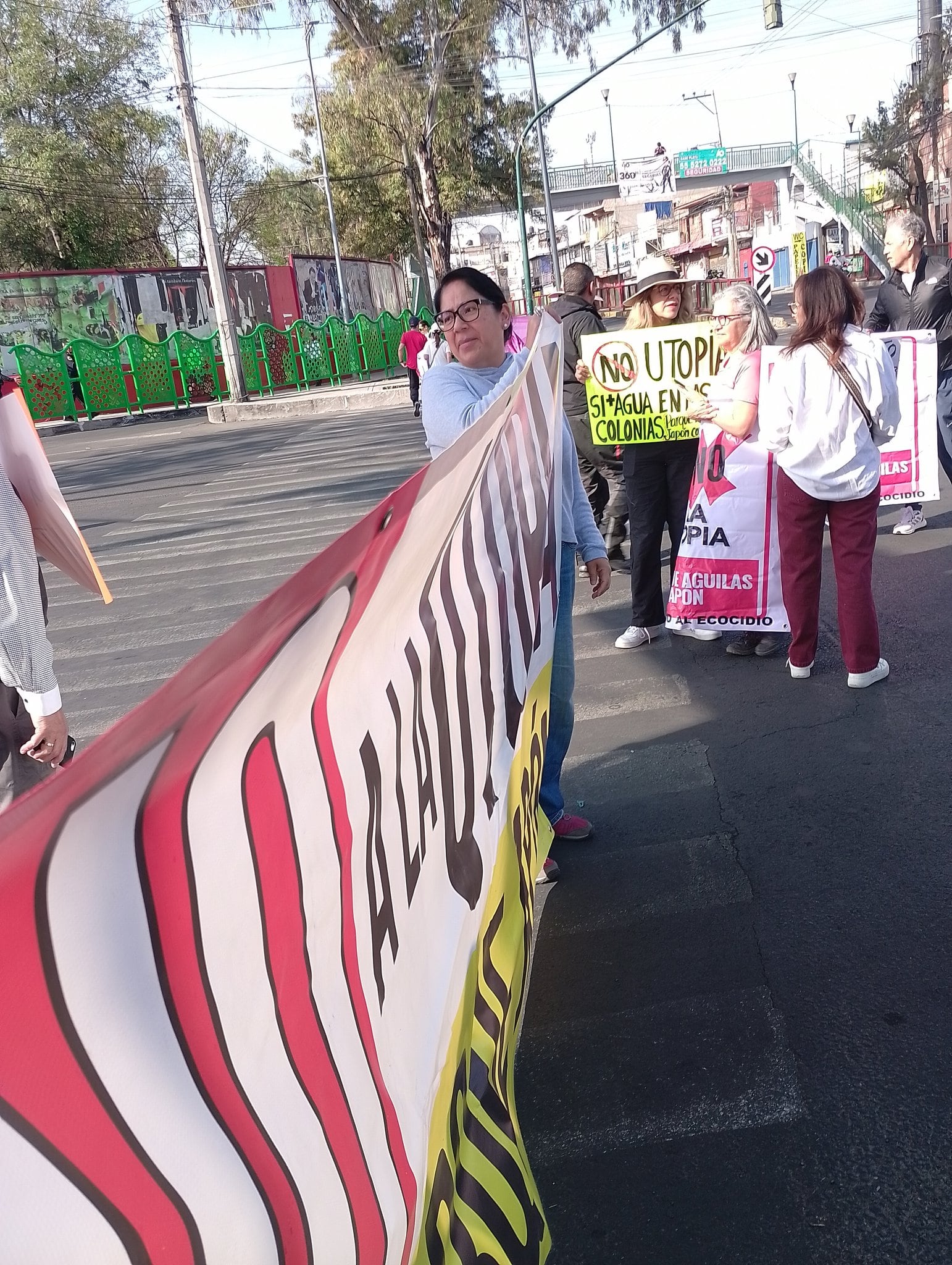 Vecinos protestan contra Utopía en Parque Japón