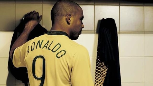 Hoy hace 3 años Ronaldo "El Fenómeno" rompió el corazón a los "futboleros" con su retirada