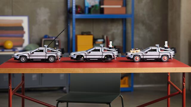 DeLorean LEGO