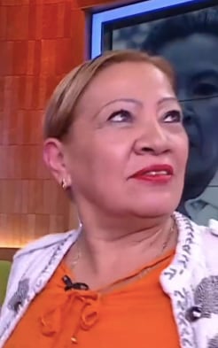 Mujer reclama a Rocío Sánchez Azuara