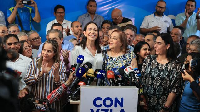 María Corina Yoris se baja de las elecciones presidenciales en Venezuela y nombra a Corina Yoris candidata