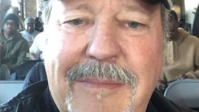 Landon Spradlin, pastor estadounidense.