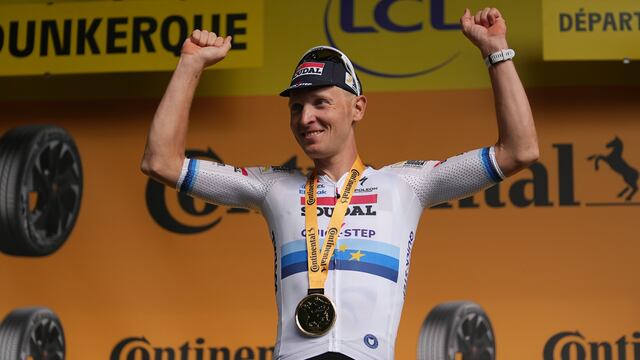 Tim Merlier ganó la tercera etapa del Tour de Francia 2025.