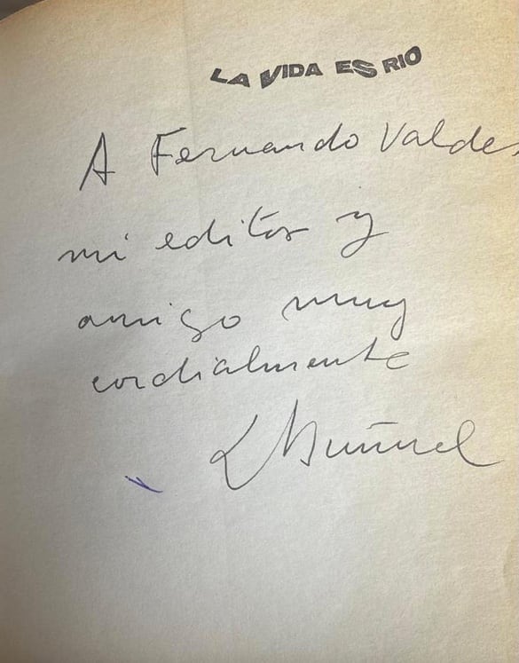 Dedicatoria de Buñuel a su editor Fernando Valdés.