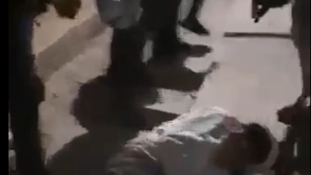 Repartidores golpean a ladrón