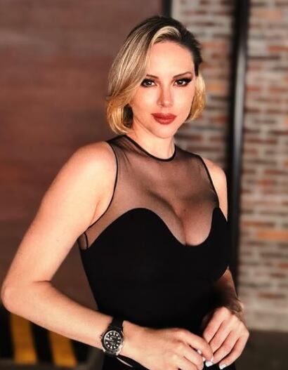 Miroslava Montemayor, conductora.