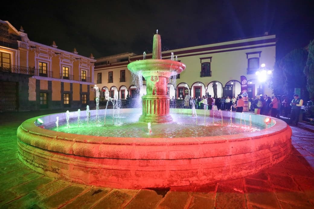 "Fuentes que Brillan" busca recuperar las fuentes de Puebla