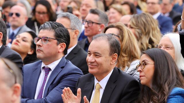 Alfonso Durazo asiste a toma de protesta de Katie Hobbs