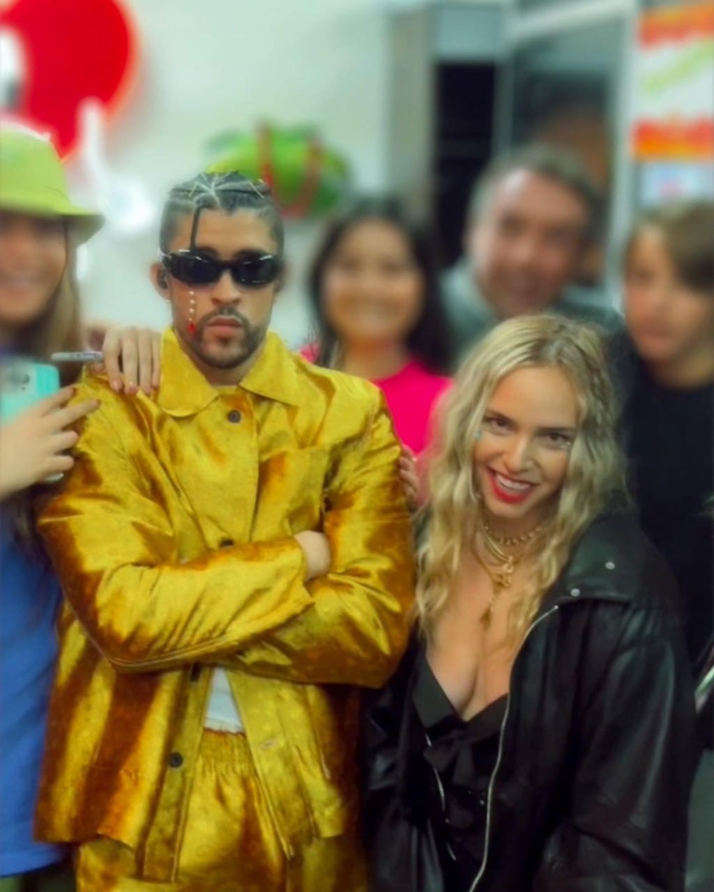 Minnie West con Bad Bunny.