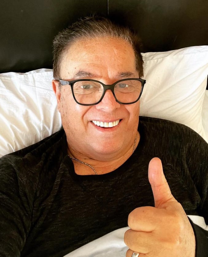 Mario Bezares