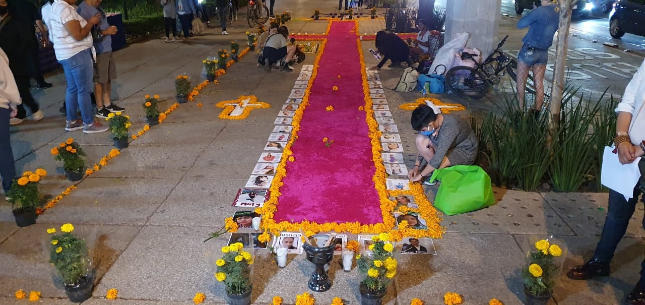 Ofrenda de Ni Una Menos