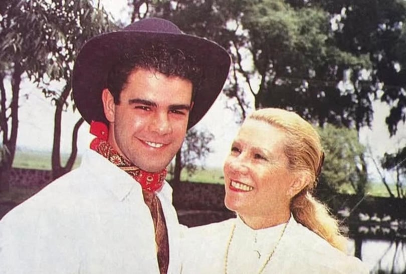 Eduardo Capetillo y su mamá, María del Carmen Vázquez Alcaide