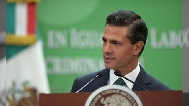 El Presidente de la República lamentó que la sociedad no haya logrado incluir a todos los mexicanos al ambiente laboral en igualdad de oportunidades.