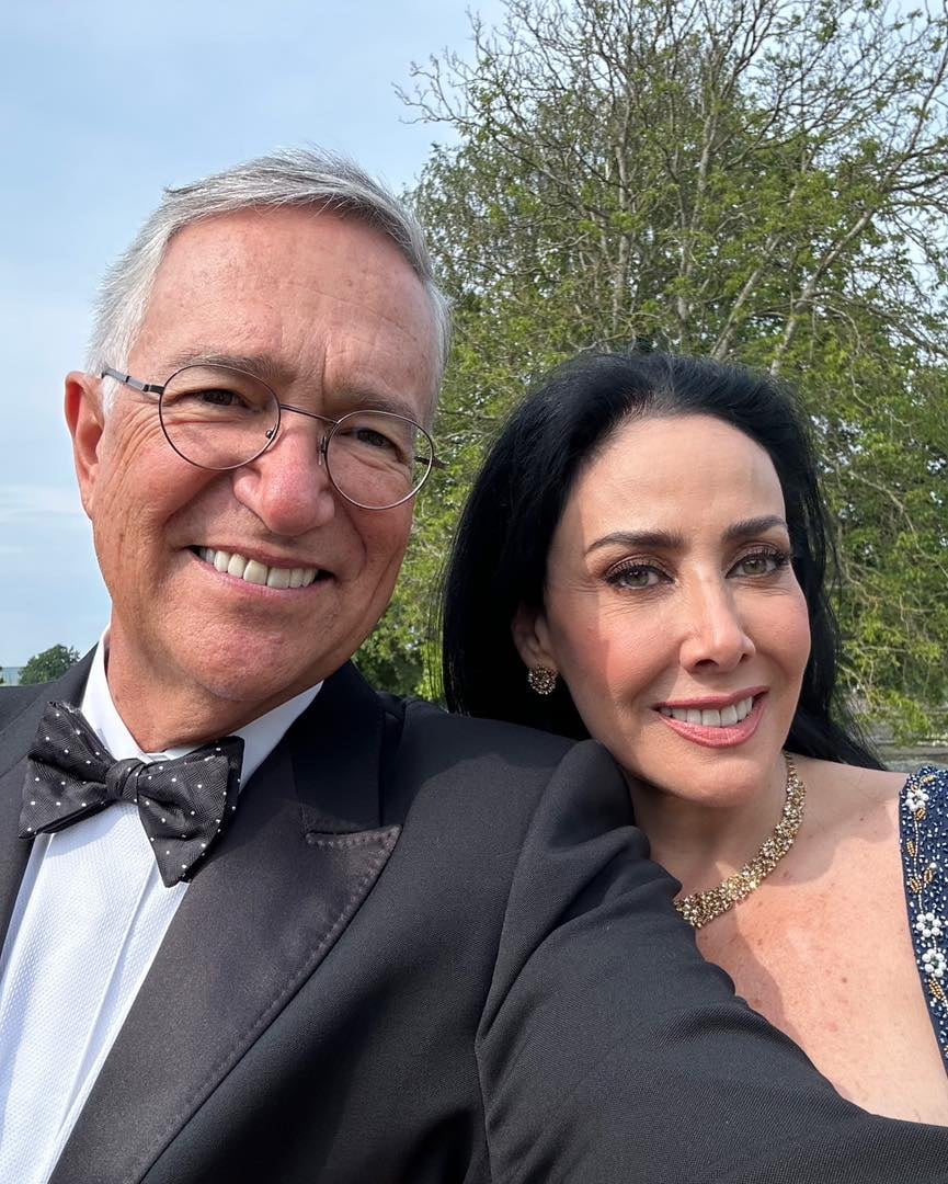 Ricardo Salinas Pliego y su esposa María Laura Medina