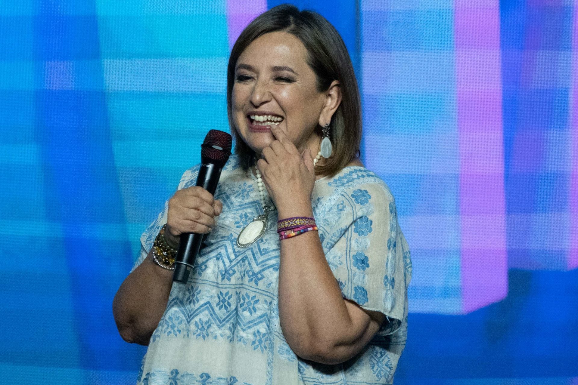 Xóchitl Gálvez pregunta si no puede vivir en una casa de 9 millones de pesos