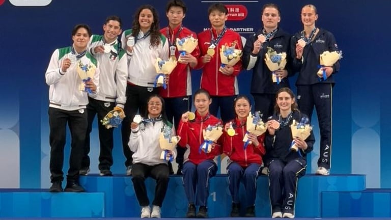 México gana plata en equipo mixto en Copa del Mundo de Clavados