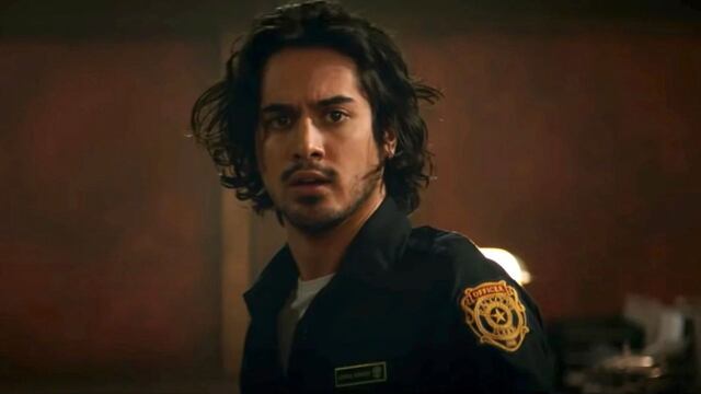 Avan Jogia en Resident Evil: Welcome to Raccoon City